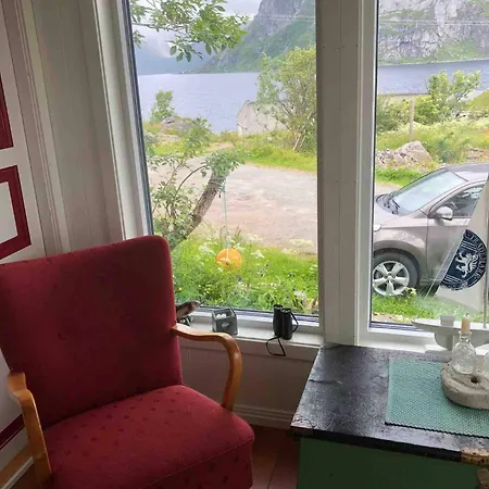 Reinefjorden 펜션 *